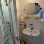 Beach Hostel Balatonboglar *