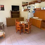 Beach Hostel Balatonboglar アパートホテル Balatonboglár
