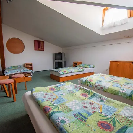 Aparthotel Beach Hostel Balatonboglar
