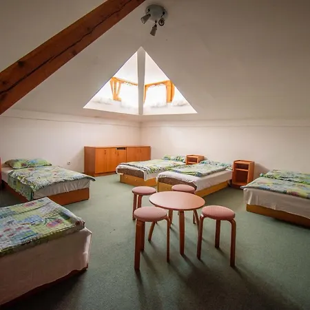 Beach Hostel Balatonboglar *