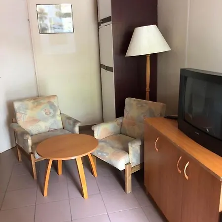 Beach Hostel Balatonboglár