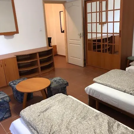 Beach Hostel Balatonboglár *