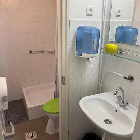 Beach Hostel Balatonboglar Appart hôtel