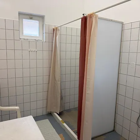 Beach Hostel Balatonboglar Lejlighedshotel